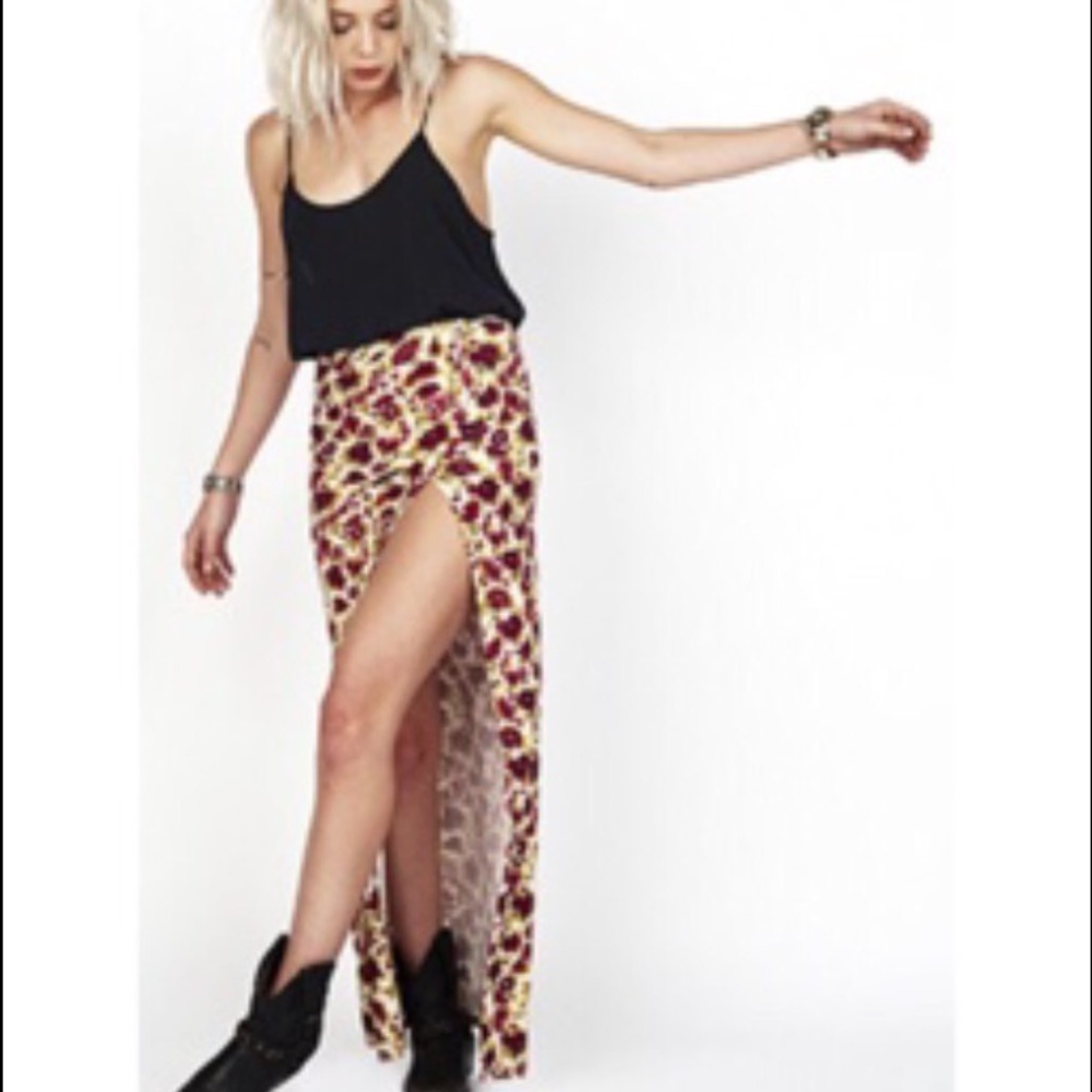 Novella Royale NWOT Skirt